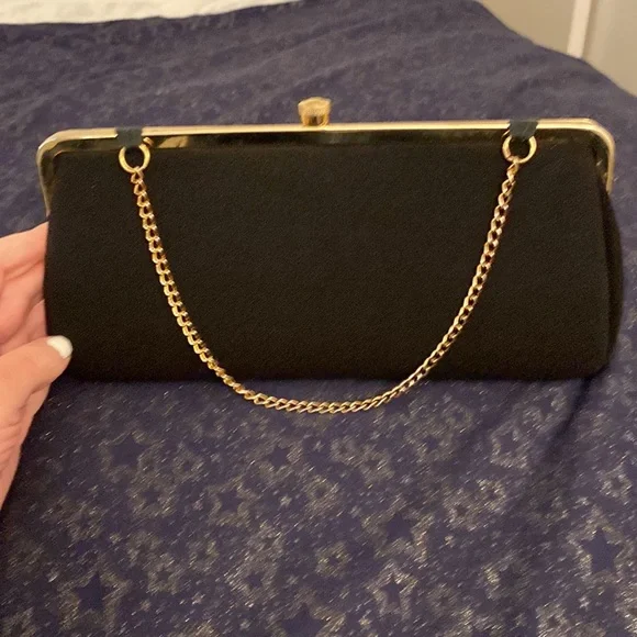 Gorgeous vintage clutch black and gold - good condition - great find - Picture 6 of 6